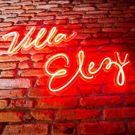 קורצ'ה Villa Elezi מראה חיצוני תמונה